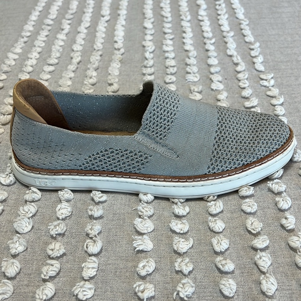 UGG SAMMY HYPER WEAVE METALLIC SPARKLE ✨ SIZE 7